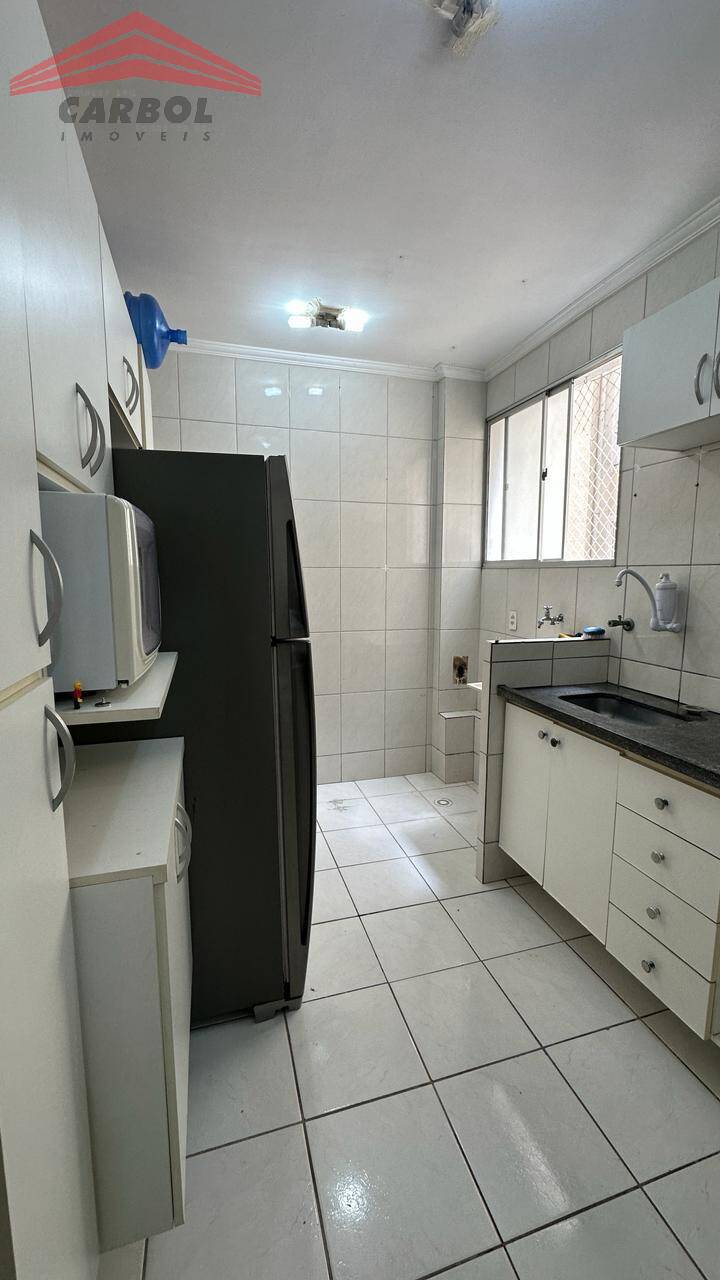 Apartamento para alugar com 2 quartos, 50m² - Foto 11