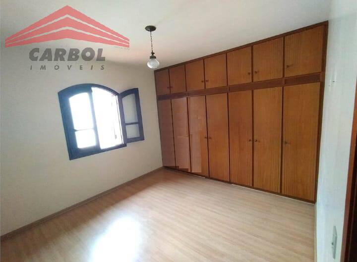 Casa para alugar com 3 quartos, 131m² - Foto 17