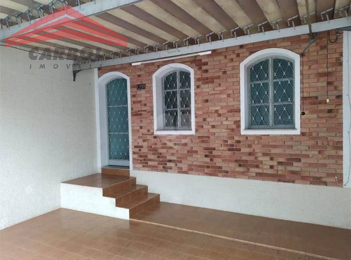 Casa para alugar com 3 quartos, 131m² - Foto 1