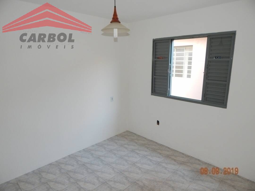 Casa para alugar com 3 quartos, 158m² - Foto 10