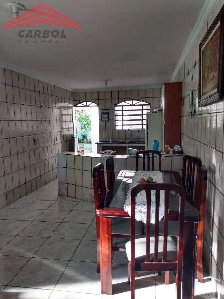 Casa à venda com 2 quartos, 198m² - Foto 22