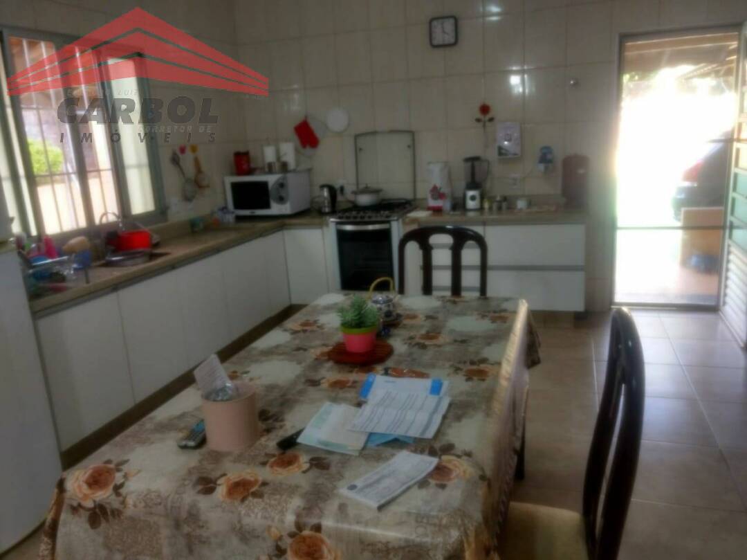 Fazenda à venda com 3 quartos, 226m² - Foto 9