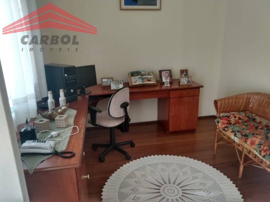 Casa à venda com 3 quartos, 171m² - Foto 11