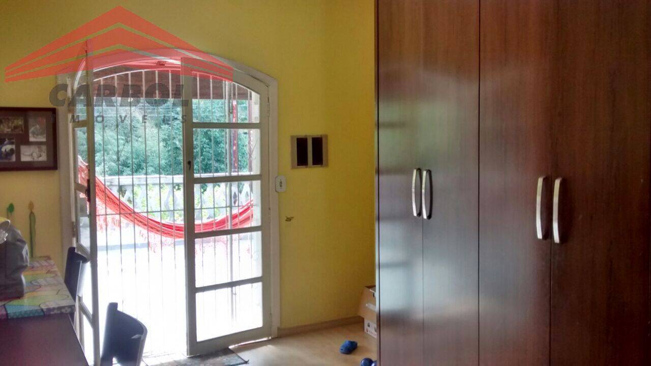 Casa à venda com 3 quartos, 223m² - Foto 14