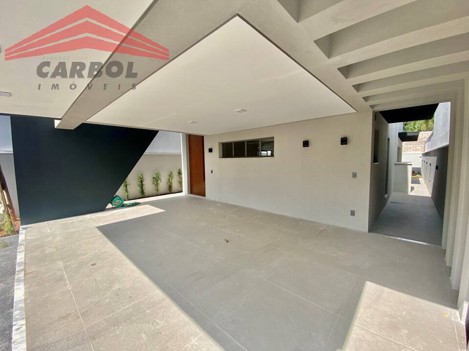 Casa de Condomínio à venda com 3 quartos, 238m² - Foto 3