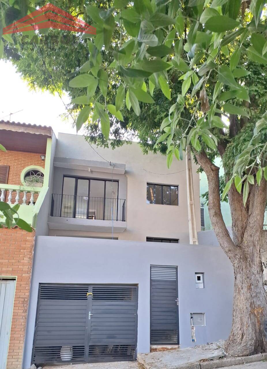 Casa à venda com 2 quartos, 146m² - Foto 3