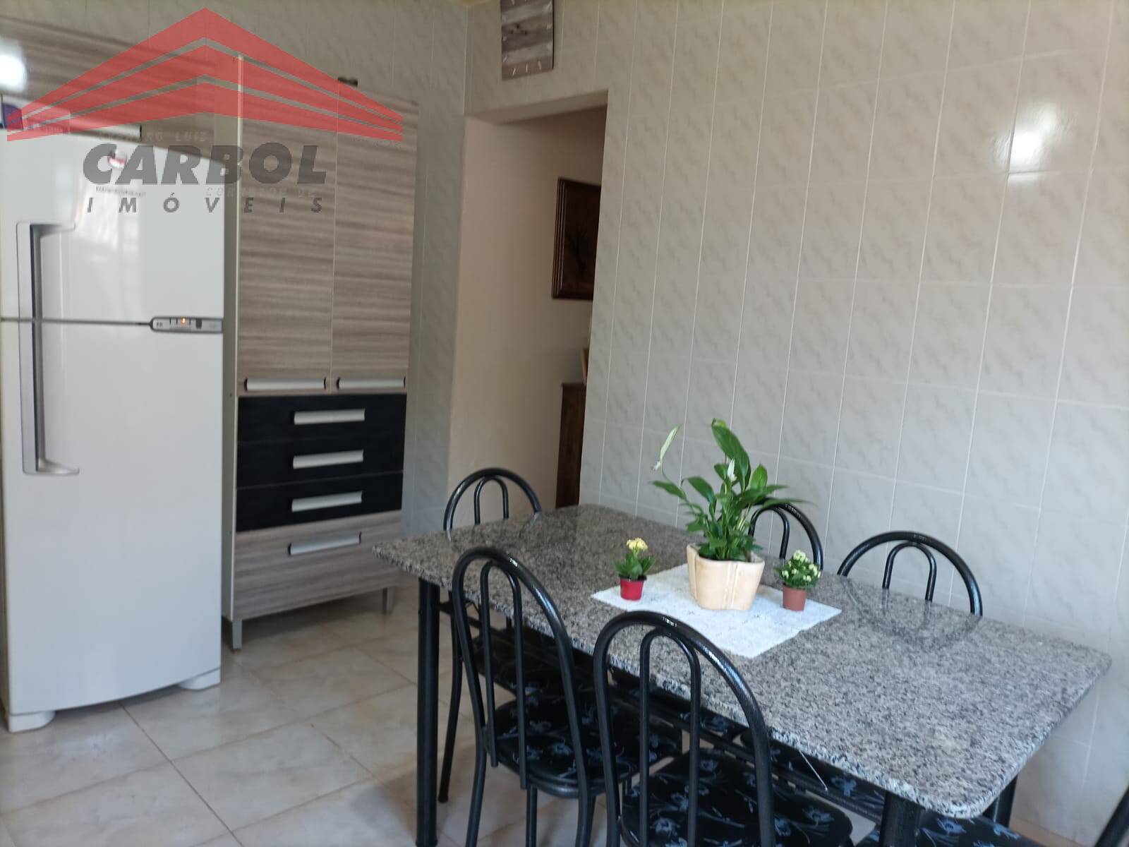 Casa à venda com 2 quartos, 160m² - Foto 10