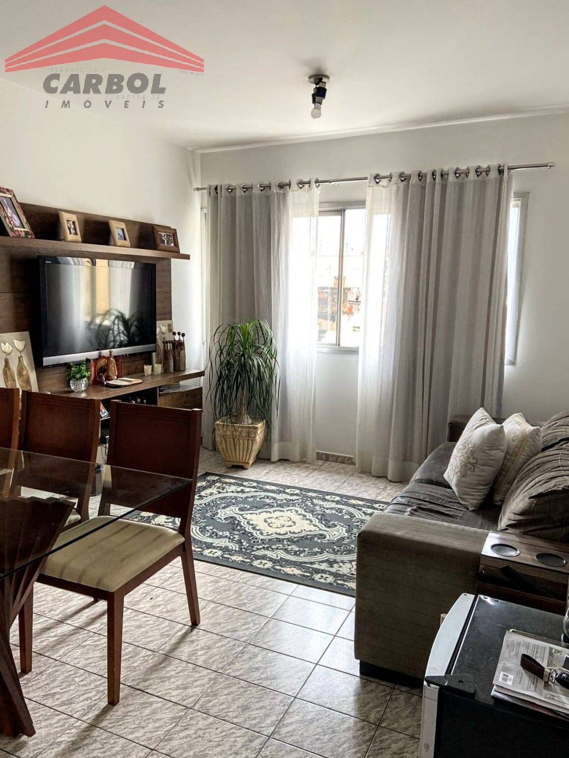 Apartamento à venda com 2 quartos, 75m² - Foto 1