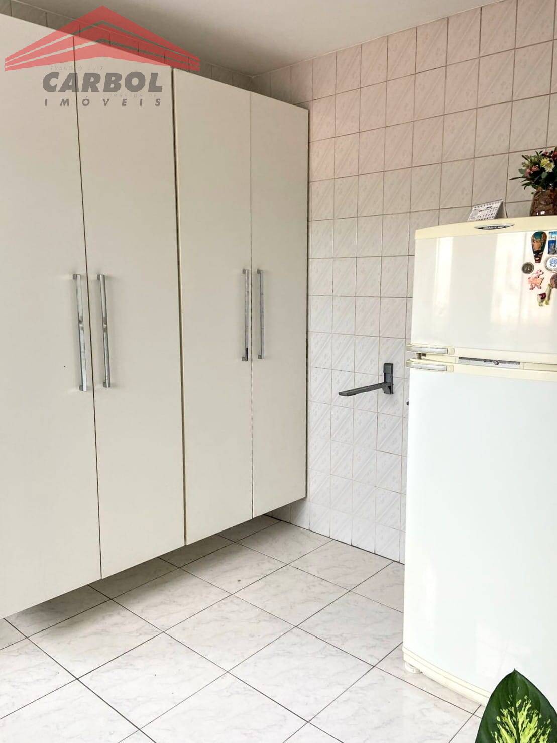 Apartamento à venda com 2 quartos, 75m² - Foto 11