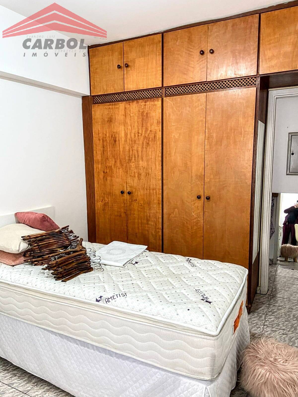 Apartamento à venda com 2 quartos, 75m² - Foto 5