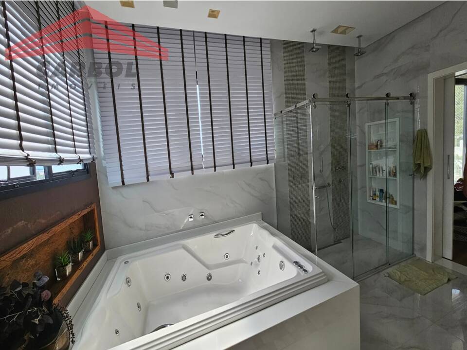 Casa de Condomínio à venda com 4 quartos, 400m² - Foto 16