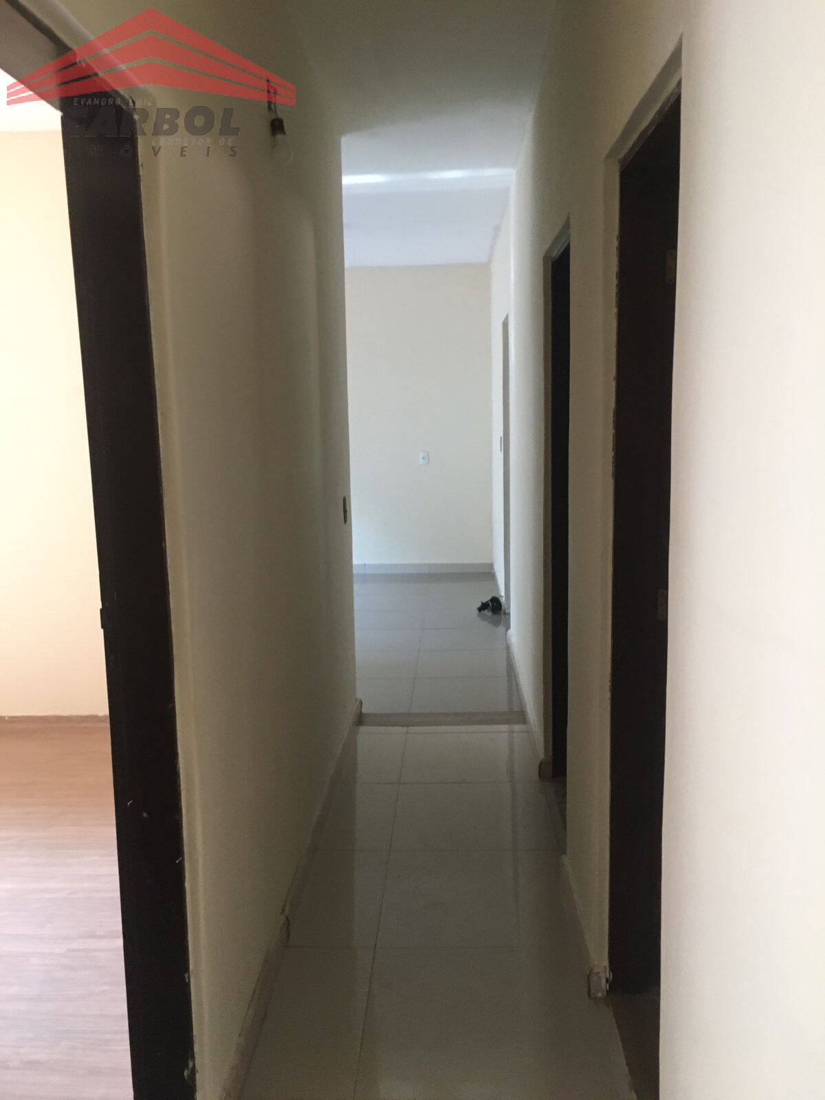 Casa à venda com 3 quartos, 266m² - Foto 15