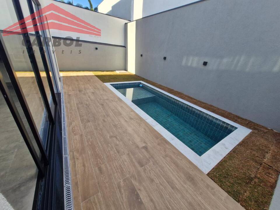 Casa de Condomínio à venda com 3 quartos, 241m² - Foto 5