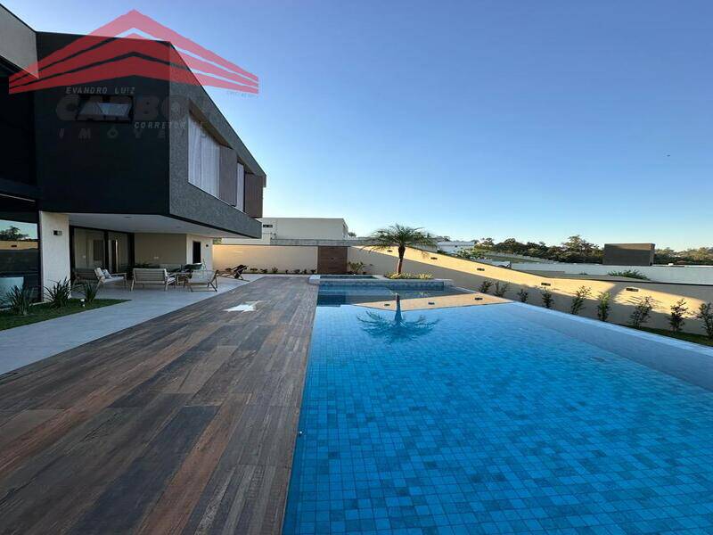 Casa de Condomínio à venda com 5 quartos, 470m² - Foto 3