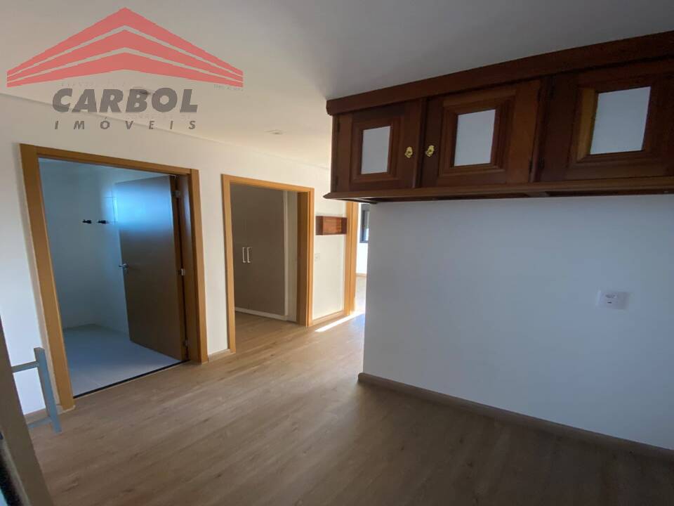 Apartamento à venda com 3 quartos, 121m² - Foto 5