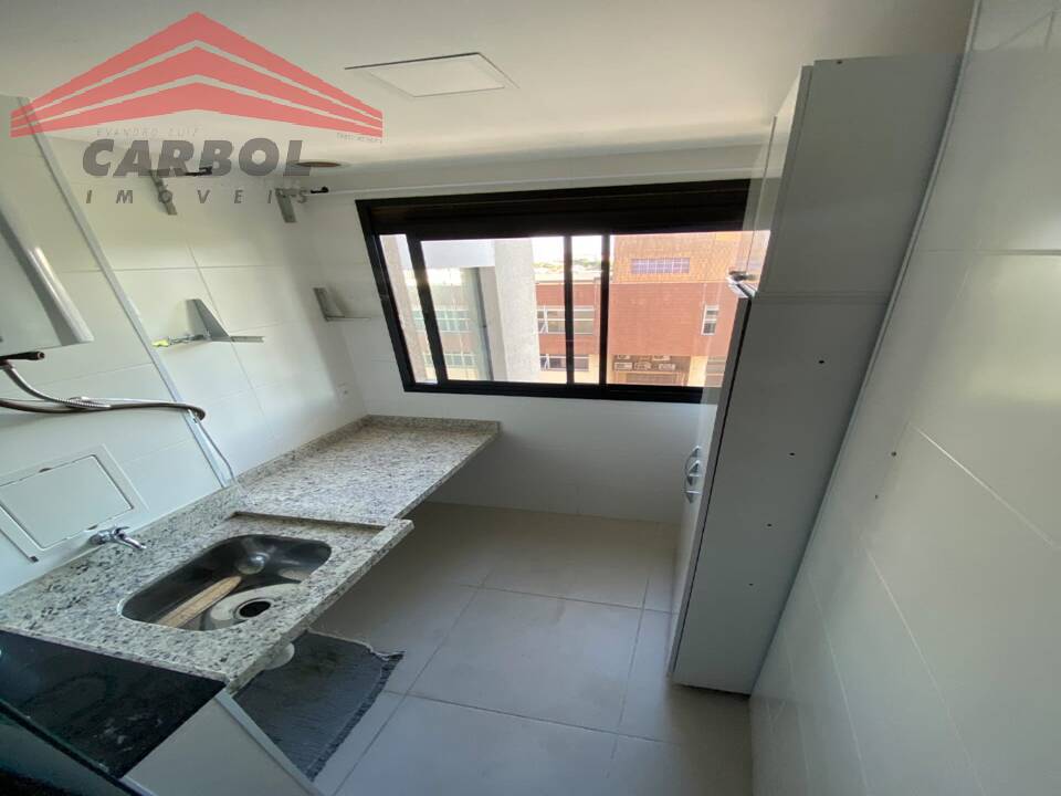 Apartamento à venda com 3 quartos, 121m² - Foto 13