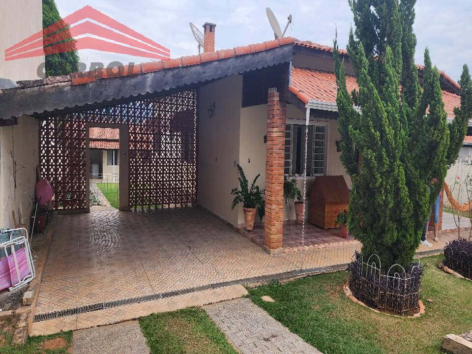 Casa de Condomínio à venda com 5 quartos, 351m² - Foto 1