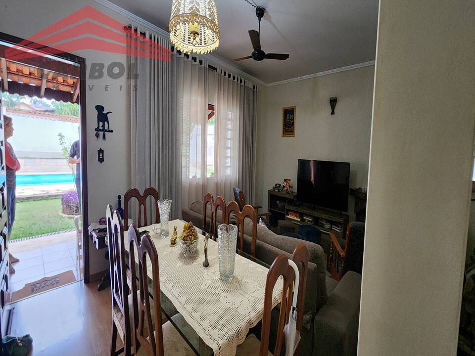 Casa de Condomínio à venda com 5 quartos, 351m² - Foto 17