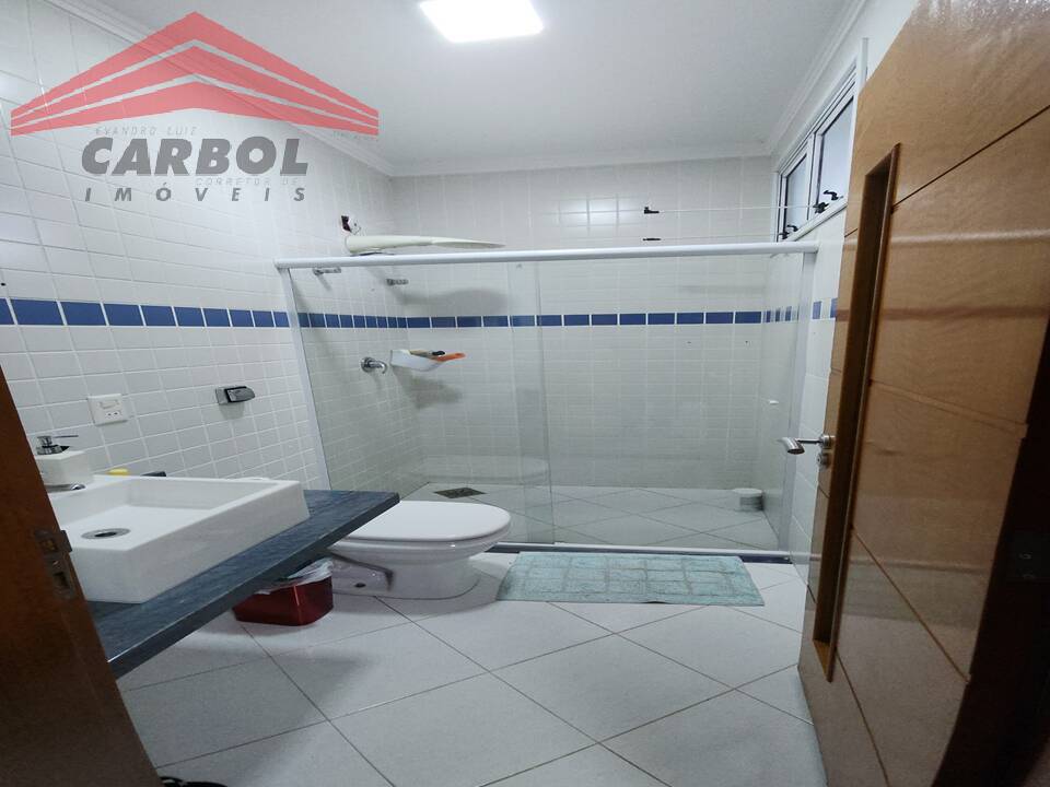 Casa de Condomínio à venda com 6 quartos, 568m² - Foto 7