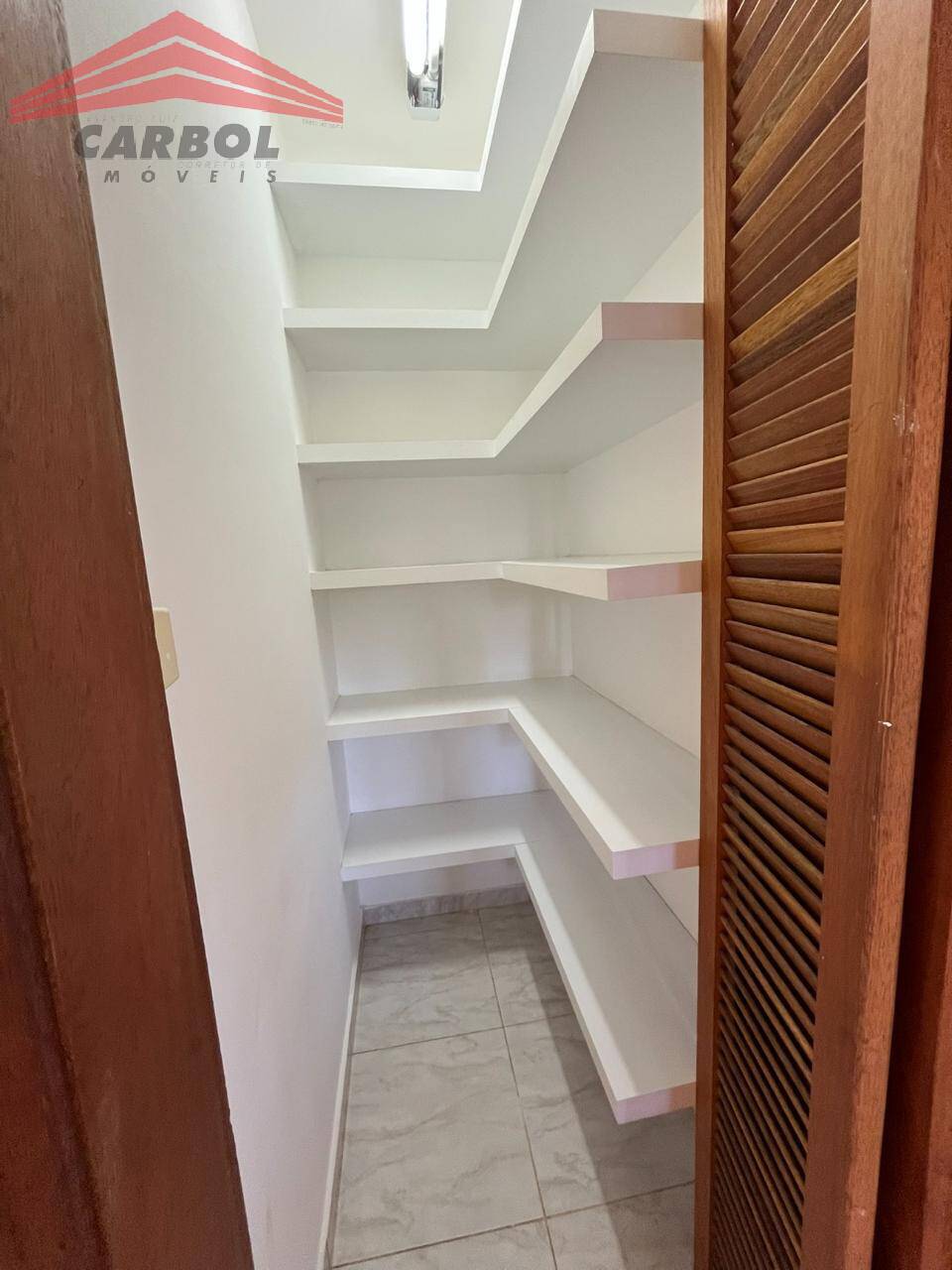 Casa de Condomínio à venda com 4 quartos, 360m² - Foto 19