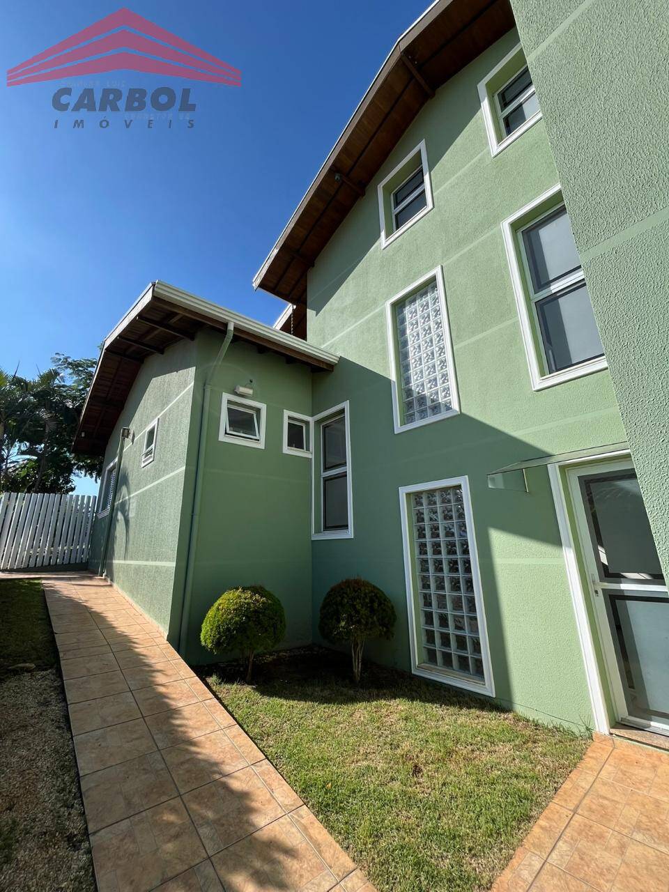 Casa de Condomínio à venda com 4 quartos, 360m² - Foto 4