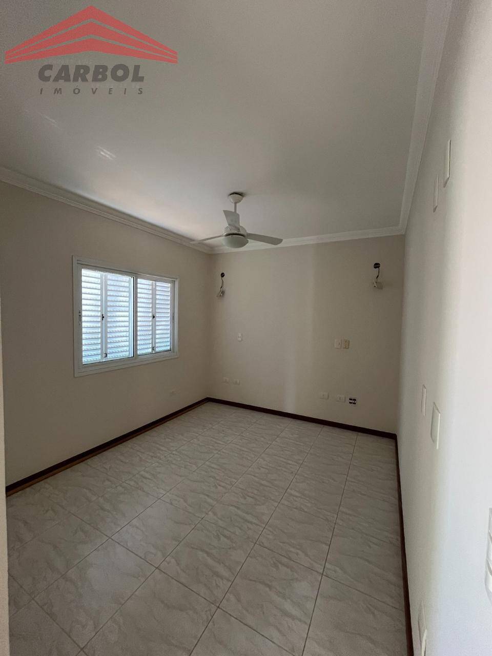 Casa de Condomínio à venda com 4 quartos, 360m² - Foto 25