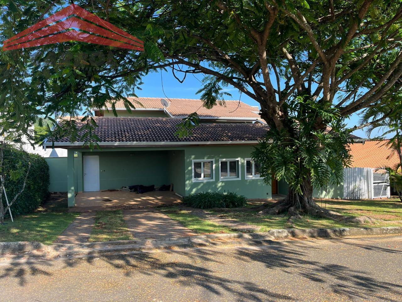 Casa de Condomínio à venda com 4 quartos, 360m² - Foto 52