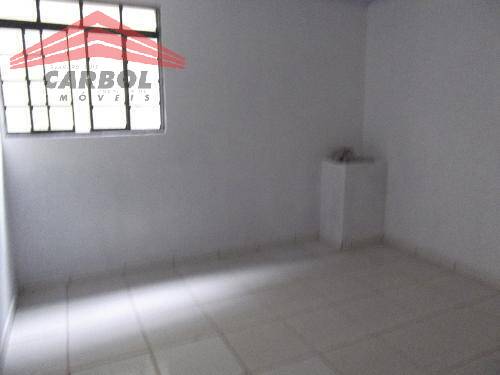 Casa à venda com 4 quartos, 250m² - Foto 2