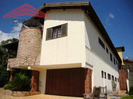 Casa à venda com 5 quartos, 640m² - Foto 2