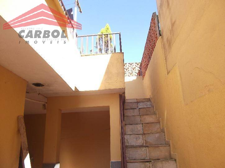 Casa à venda com 3 quartos, 147m² - Foto 3