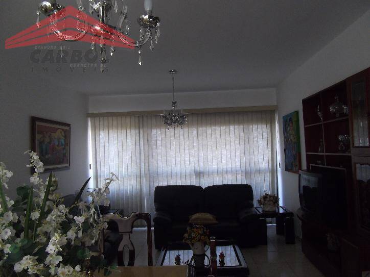 Apartamento à venda com 3 quartos, 166m² - Foto 4