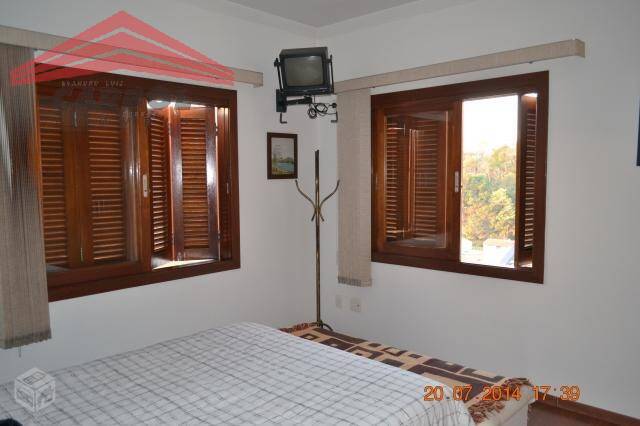 Casa à venda com 4 quartos, 500m² - Foto 22