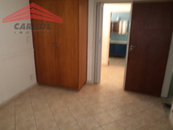 Casa à venda com 5 quartos, 380m² - Foto 2