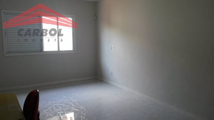 Casa à venda com 3 quartos, 250m² - Foto 11