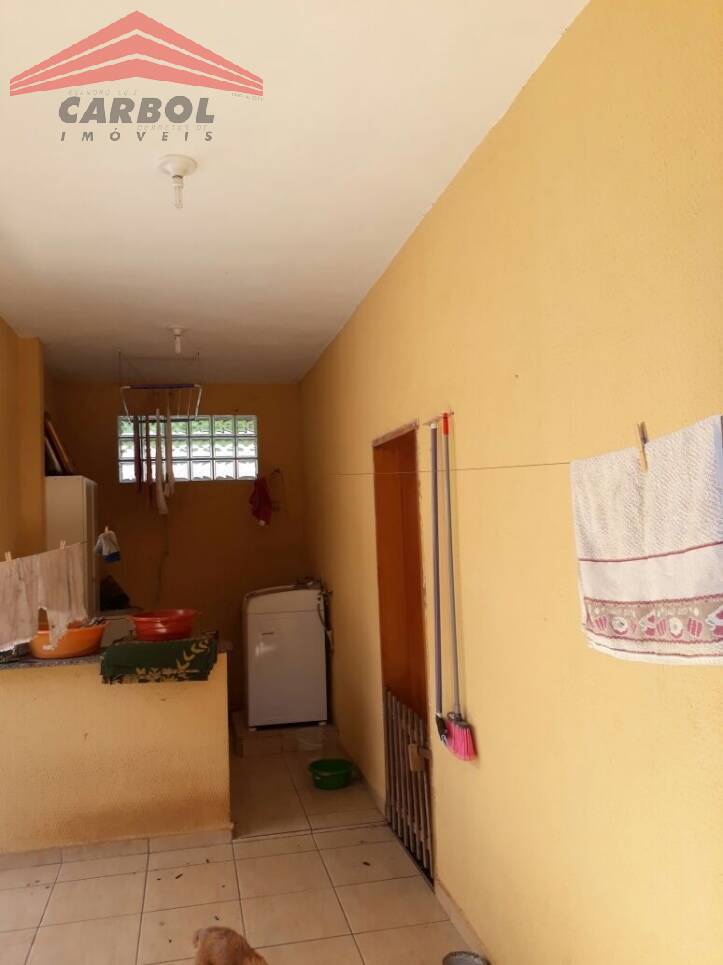 Casa à venda com 2 quartos, 300m² - Foto 18