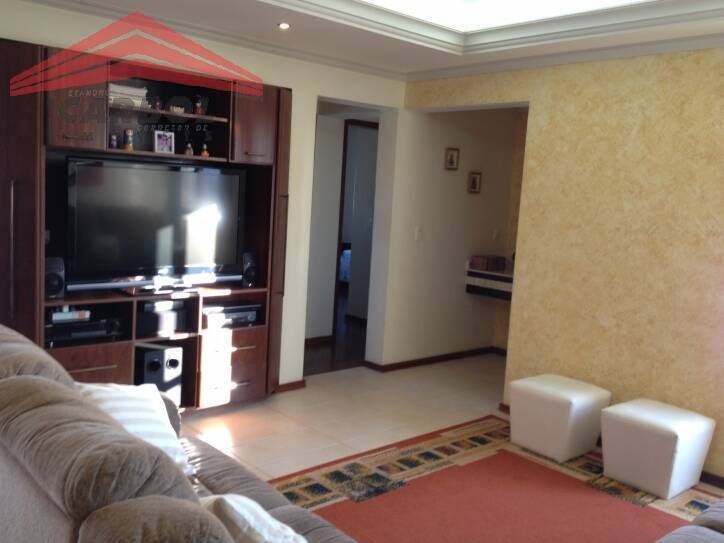 Apartamento à venda com 3 quartos, 170m² - Foto 6