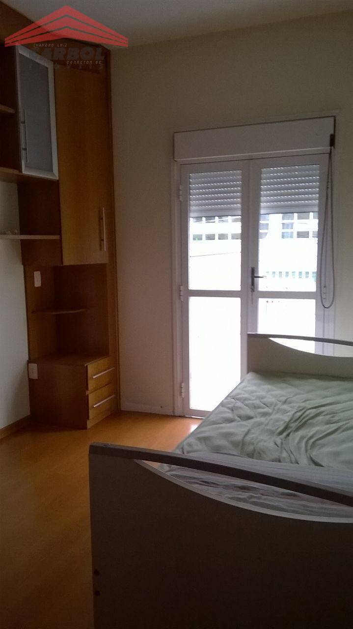 Casa à venda com 3 quartos, 140m² - Foto 9